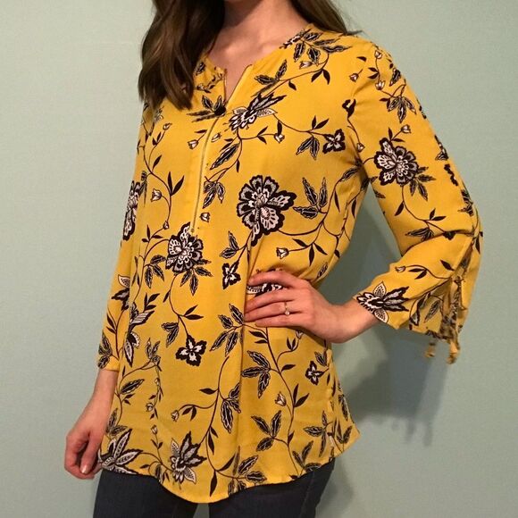 Counterparts Yellow Chiffon Floral Blouse w/ Zipper size Small - Picture 2 of 10